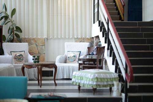 Gallery image of Tunc Hotel in Ayvalık