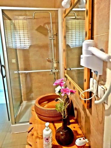 Ванная комната в Yambi Guesthouse