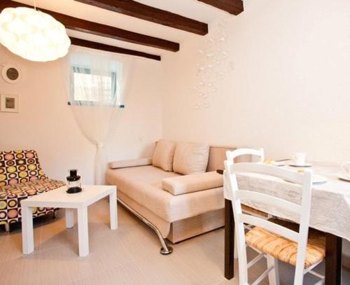 Little Summer House
