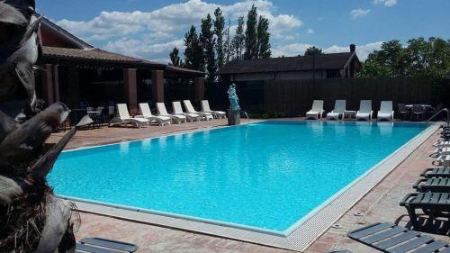Piscina en o cerca de Guest House Le colline