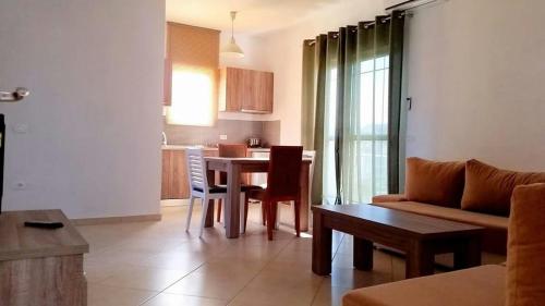 Φωτογραφία από το άλμπουμ του Apartments Alavana σε Velipojë