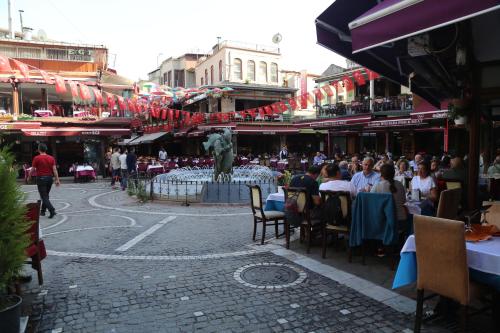 Afbeelding uit fotogalerij van holiday family apart in Istanbul