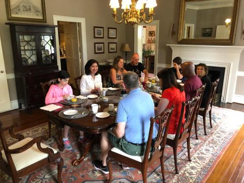 The Elizabethtown Inn – Photos 5