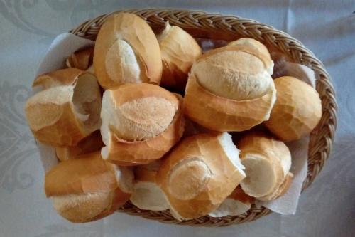 a basket filled with at Pousada Berço da Liberdade in Tiradentes