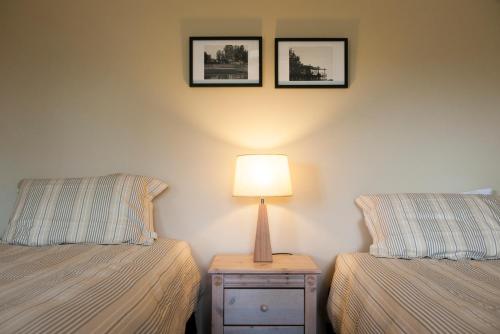 Ein Bett oder Betten in einem Zimmer der Unterkunft Peppertree Farm Mudgee