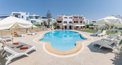 Poolen vid eller i närheten av Ariadne Hotel