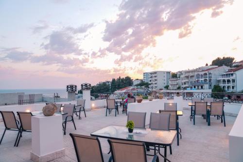 Foto dalla galleria di Apartments Casa Pineta a Ulcinj