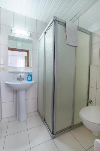Ένα μπάνιο στο Bayram Apart Hotel