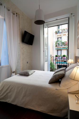 THC Latina Hostel