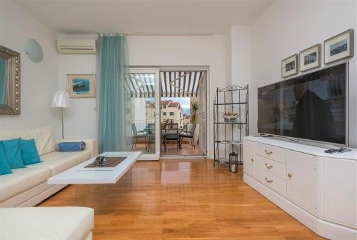 ANDOR - Lux, two beautiful terraces with sea & sunset view