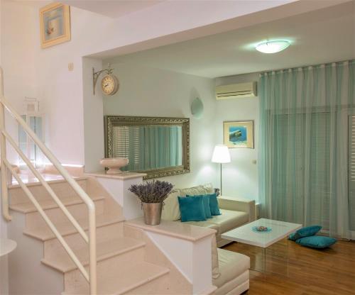 ANDOR - Lux, two beautiful terraces with sea & sunset view