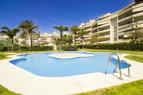 Cubos Apartamento Colinas del, Torremolinos, Spain - Booking.com
