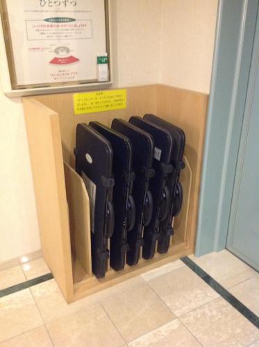 a box with a bunch of knives in it at Tokushima Washington Hotel Plaza in Tokushima