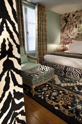 Hôtel du Petit Moulin, Haute Couture hotel by Lacroix photo 43