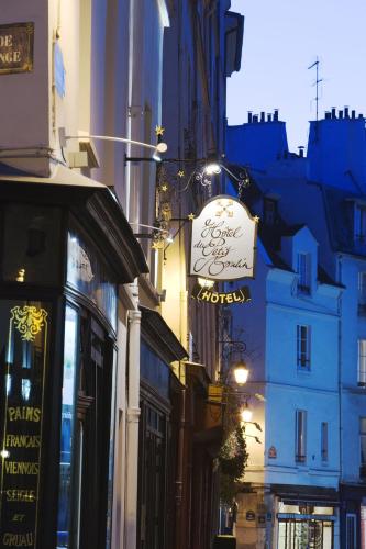 Hôtel du Petit Moulin, Haute Couture hotel by Lacroix photo 39