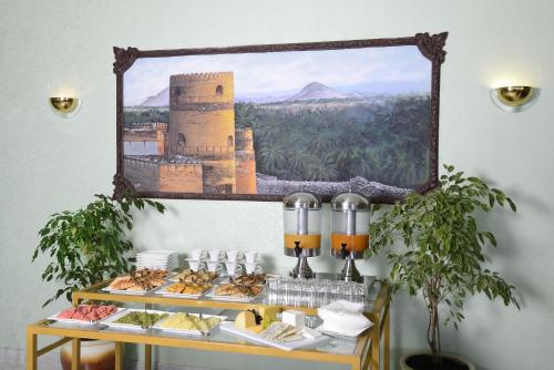Comida en o cerca de este hotel