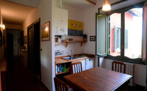 Kitchen o kitchenette sa Vigna dell'Agrifoglio - Bed and Breakfast