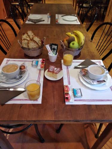 Mad på landstedet eller i nærheden