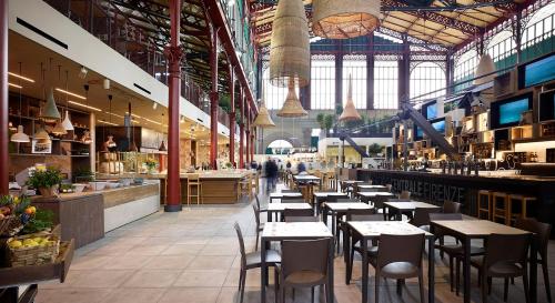 San Lorenzo Central Market View