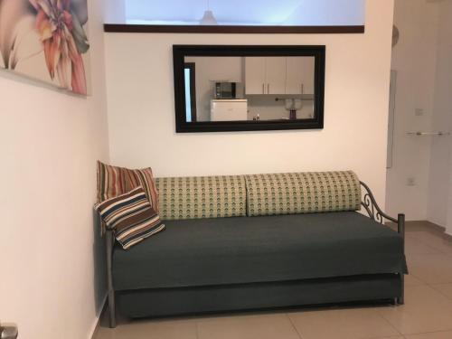 Gallery image of Apartment Serenity in Bat Yam