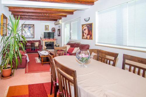 Villa Matić
