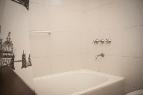 Un baño de Luna Serrana Hotel