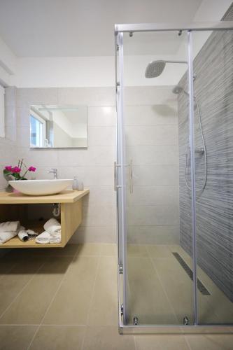 Luxury Apartments Golden Dreams