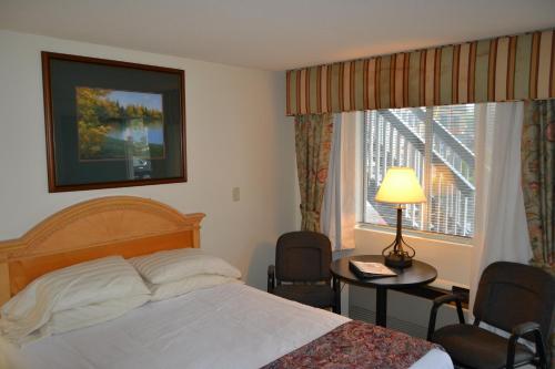 Katil atau katil-katil dalam bilik di The Ship Motel