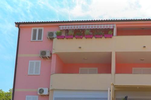 Apartment Klimno View Point – Photos 3