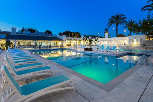 Hotel Vibra Cala Tarida-3SUP, Cala Tarida – Bijgewerkte ...