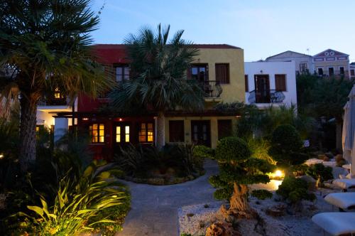 Κήπος έξω από το Iapetos Village