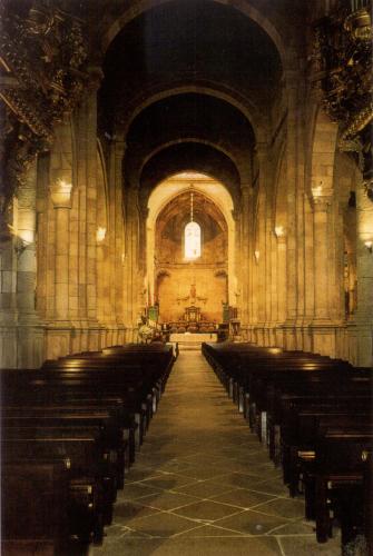 a large church with rows of pews in it at Hotel Dona Sofia in Braga
