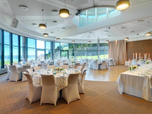 Restaurace v ubytování Strand Hotel Fevik - by Classic Norway Hotels