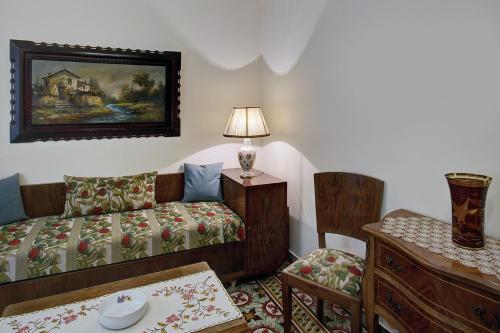 Emmanouil’s House
