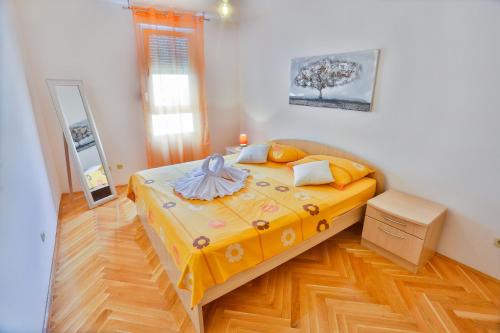 Ibis Apartment