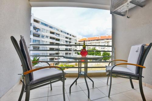 Ibis Apartment