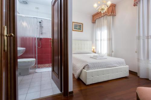 Gallery image of Residenza Calle Larga San Marco in Venice