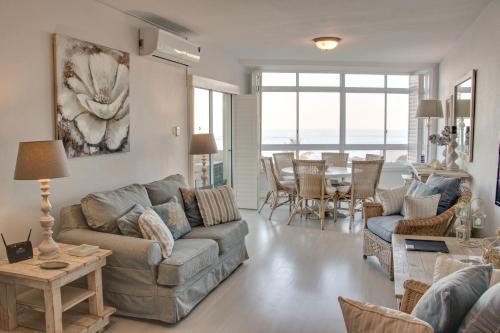 Gallery image of 43 Sea Lodge - by Stay in Umhlanga in Durban