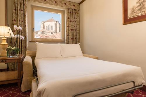 Eurostars Las Claras — Landmark view