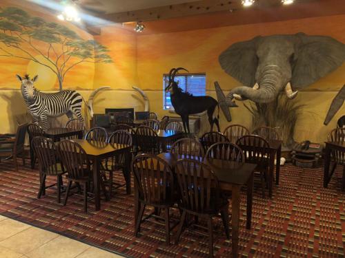Gallery image of Kings Inn Cody in Cody