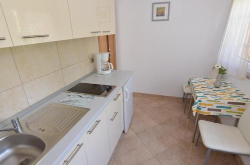 Gallery image of Apartmani Dekovic Materada in Poreč