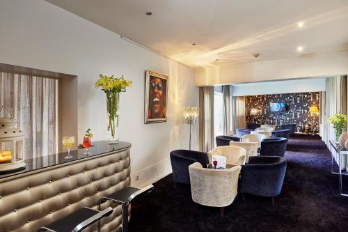 Ruang duduk di Hotel As Americas
