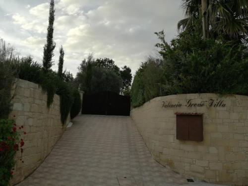 Φωτογραφία από το άλμπουμ του Valencia Grove Villa στη Μηλιού