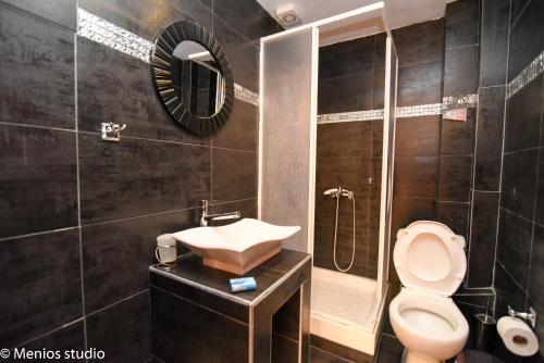 A bathroom at Menios Apartments and Studios