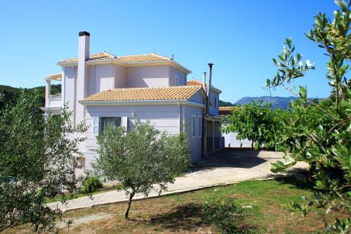 Gallery image of Villa Irene in Spanokhórion