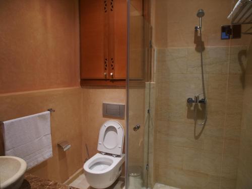 Jnane Gueliz tesisinde bir banyo