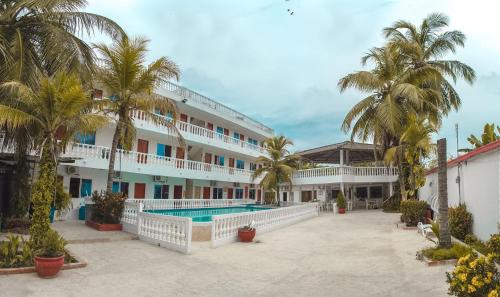 Πισίνα στο ή κοντά στο Hotel Boquilla Suites By GEH Suites