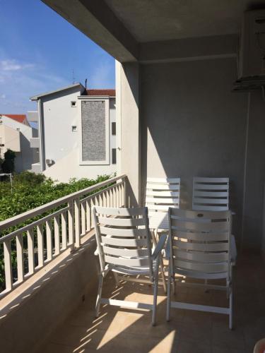 Photo de la galerie de l'établissement jakov, à Podgora