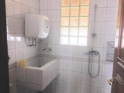 Koupelna v ubytování Villa Nuansa Alam