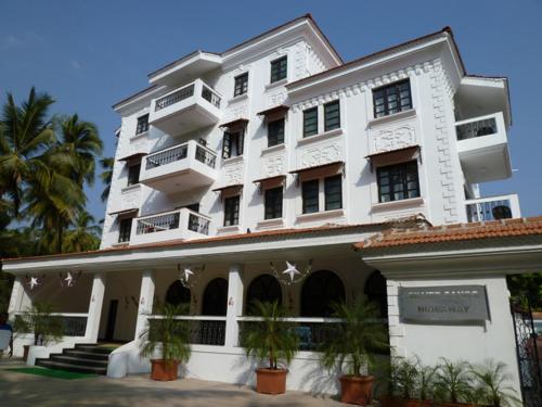 Silver Sands Hideaway Resort, Candolim